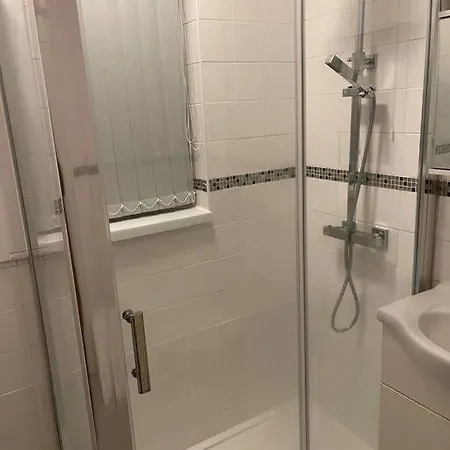 Large Beautiful 3 Bed House In Of Semesterbostad Birmingham